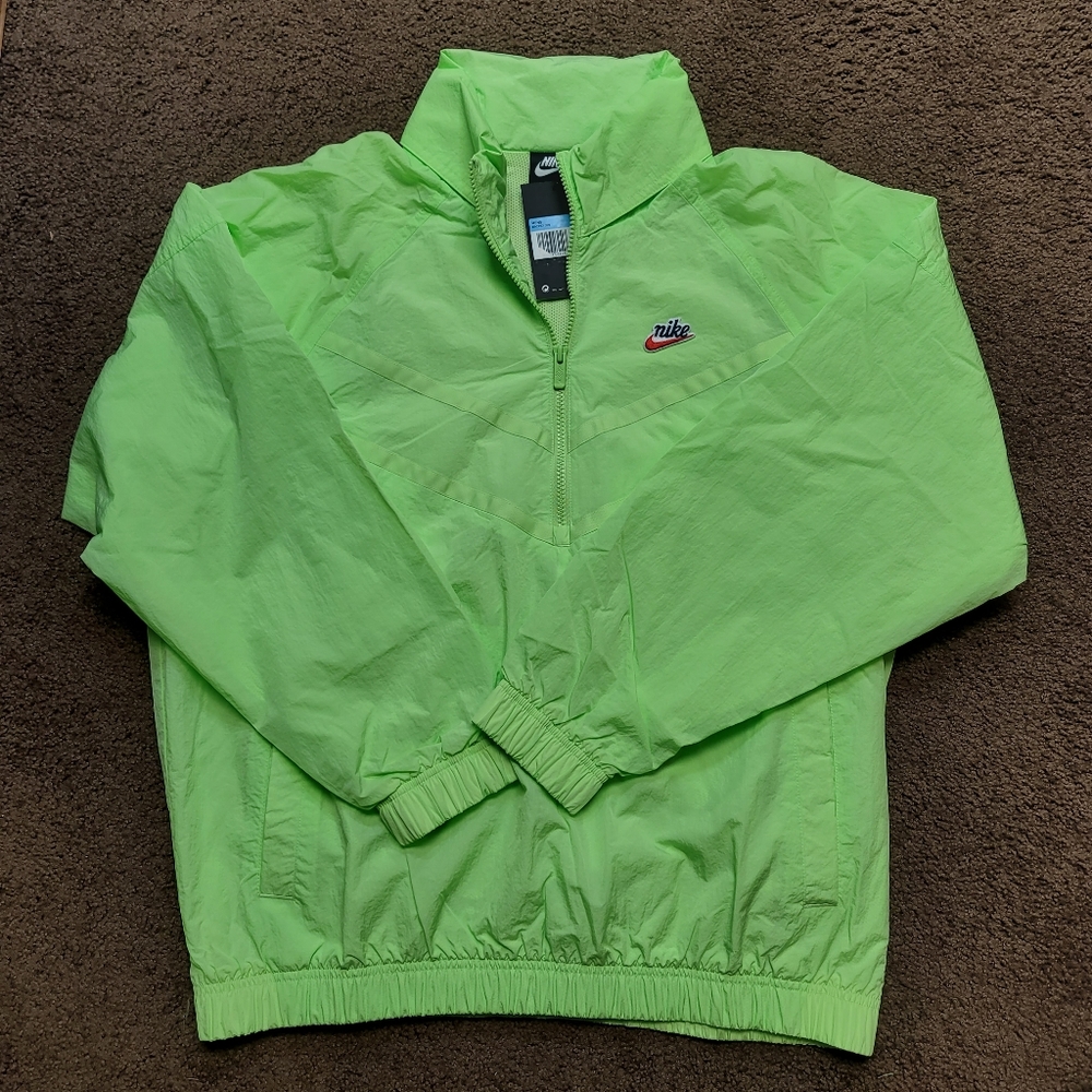 Men's Nike Sports Heritage Windrunner 1/2-Zip Hooded Jacket DA2492 399 Size M - Picture 1 of 8